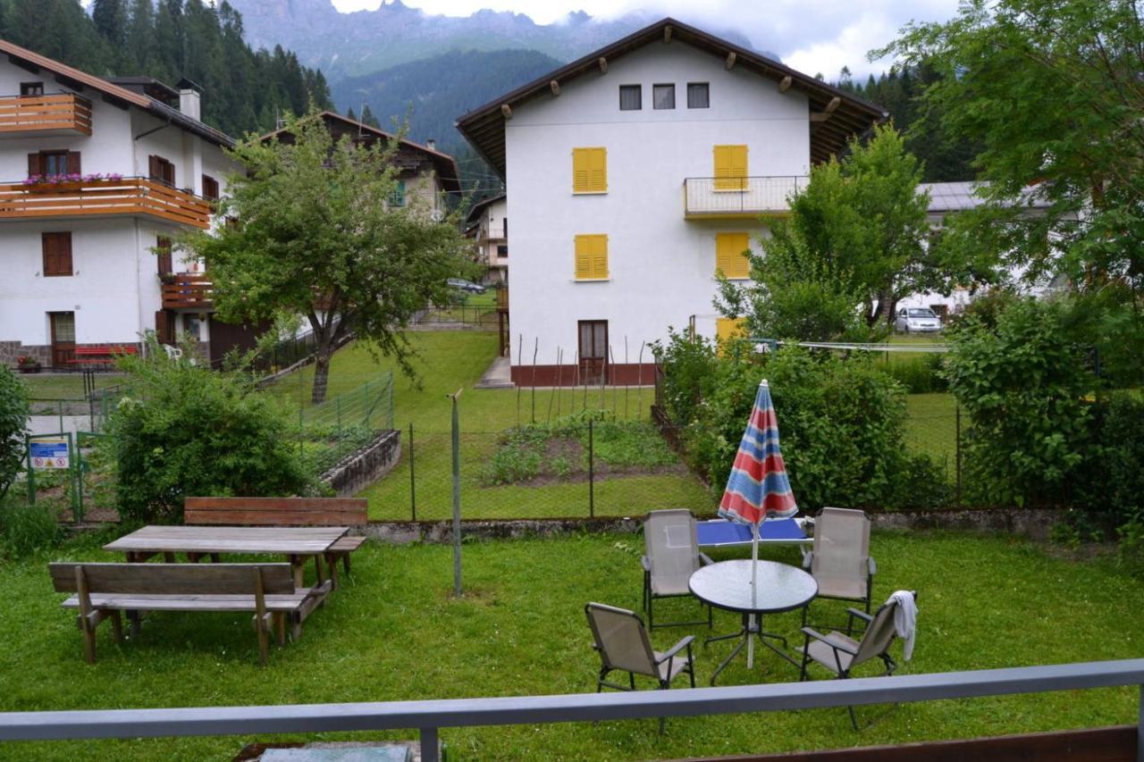 Suite Dolomiti Appartamento Falcade Eksteriør bilde